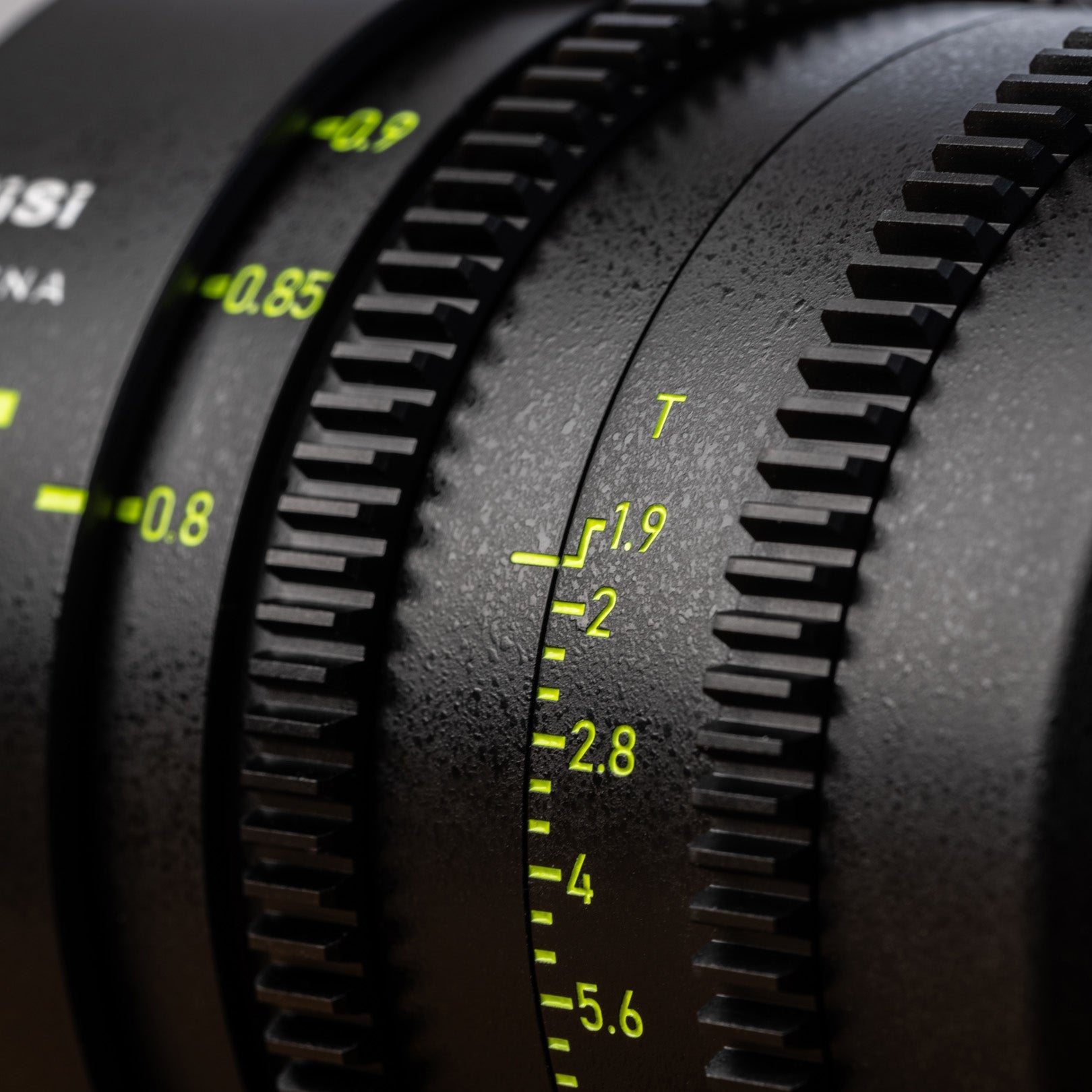 NiSi Athena Prime Full-Frame 35mm T1.9 (PL mount) – Cinetx